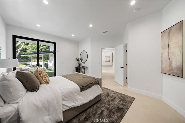 16105 Clear Oak Drive, Encino, CA 91436 — photo 27 of 44
