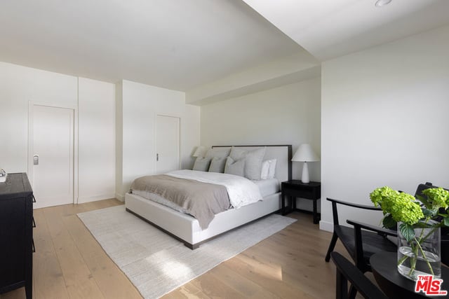 818 N Doheny Drive 1001, West Hollywood, CA 90069 — photo 6 of 15