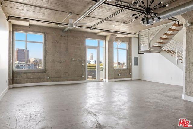 825 E 4th Street 503, Los Angeles, CA 90013 — photo 5 of 23