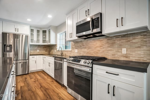 23777 Mulholland Highway 115, Calabasas, CA 91302 — photo 10 of 44
