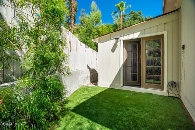 23777 Mulholland Highway 115, Calabasas, CA 91302 — photo 40 of 44