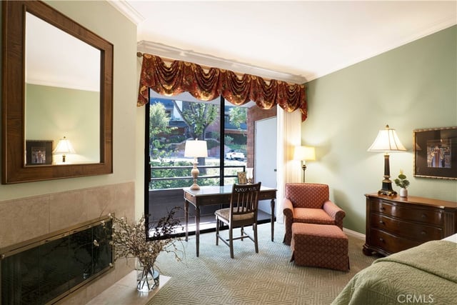 4727 Park Encino Lane 230, Encino, CA 91436 — photo 24 of 45