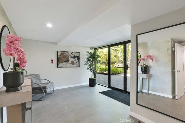 4727 Park Encino Lane 230, Encino, CA 91436 — photo 31 of 45