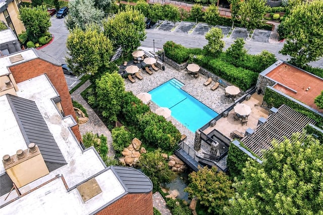 4727 Park Encino Lane 230, Encino, CA 91436 — photo 41 of 45