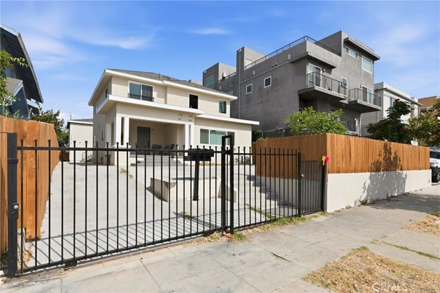 1189 Crenshaw, Los Angeles, CA 90019 — photo 24 of 42