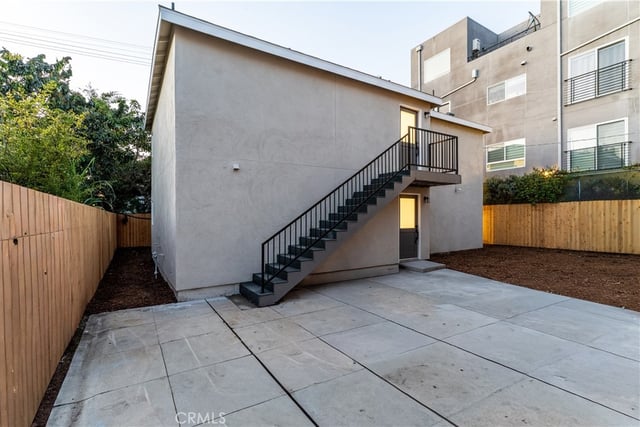 1189 Crenshaw, Los Angeles, CA 90019 — photo 33 of 42