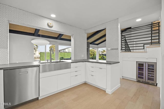 2350 Monaco Drive, Oxnard, CA 93035 — photo 15 of 34