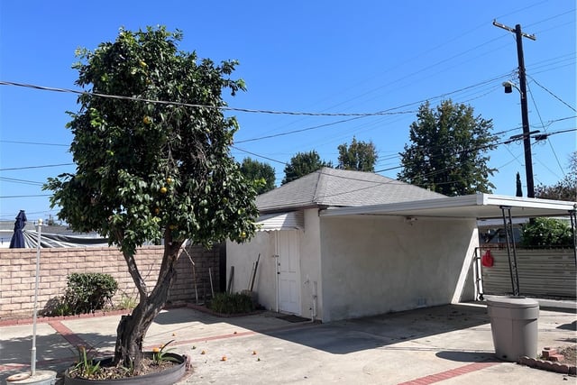 17430 Saticoy, Van Nuys, CA 91406 — photo 7 of 26