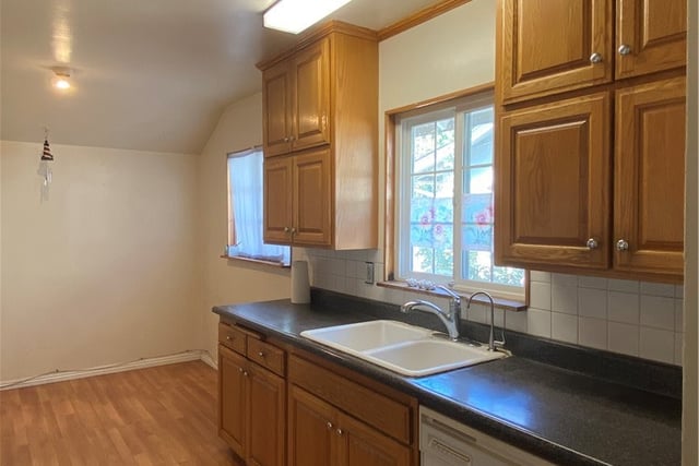 17430 Saticoy, Van Nuys, CA 91406 — photo 8 of 26