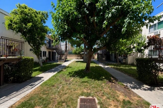 7141 Coldwater Canyon Avenue 5, North Hollywood, CA 91605 — photo 3 of 18