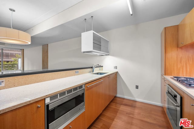 1155 S Grand Avenue 419, Los Angeles, CA 90015 — photo 20 of 62