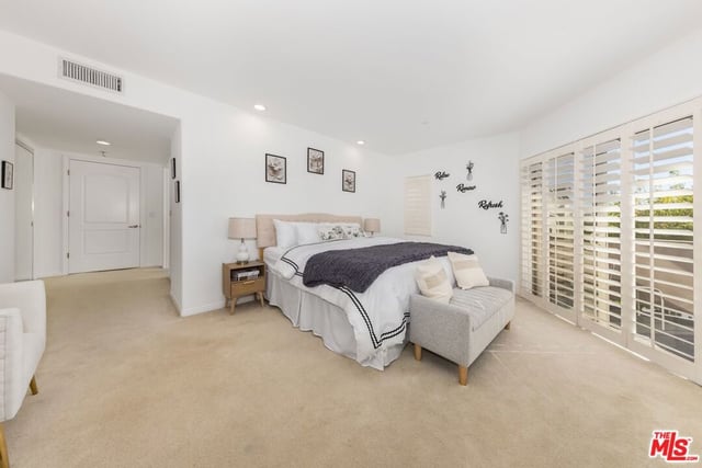 11766 W Sunset Boulevard 302, Los Angeles, CA 90049 — photo 11 of 18