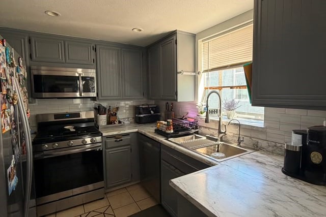 26964 Flo Ln 323, Canyon Country, CA 91351 — photo 7 of 16