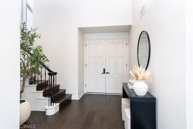 24408 Voltara Court, Calabasas, CA 91302 — photo 16 of 35