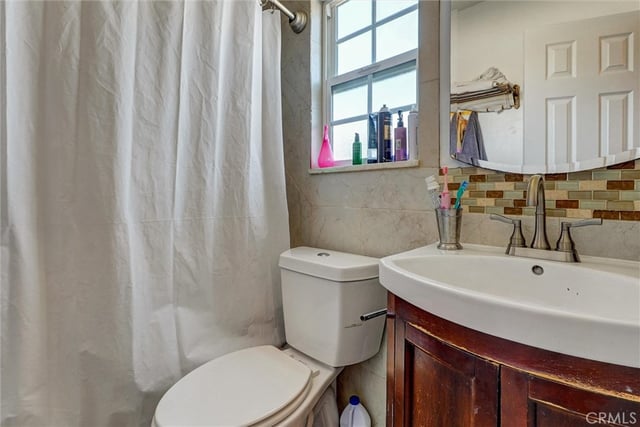 20355 Mobile, Winnetka, CA 91306 — photo 24 of 42