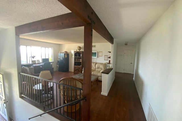 377 N Loop Drive N, Camarillo, CA 93010 — photo 10 of 33