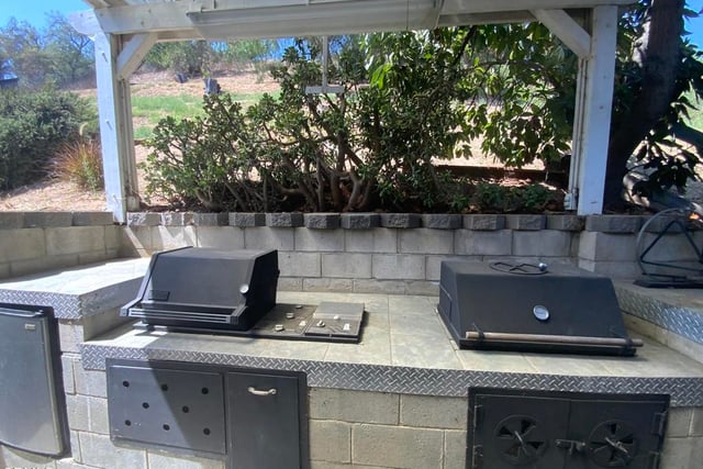 377 N Loop Drive N, Camarillo, CA 93010 — photo 18 of 33