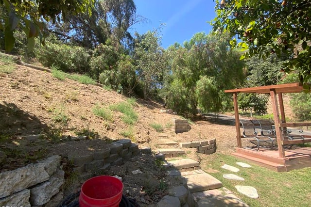 377 N Loop Drive N, Camarillo, CA 93010 — photo 23 of 33