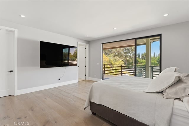 5334 Encino Avenue, Encino, CA 91316 — photo 30 of 57