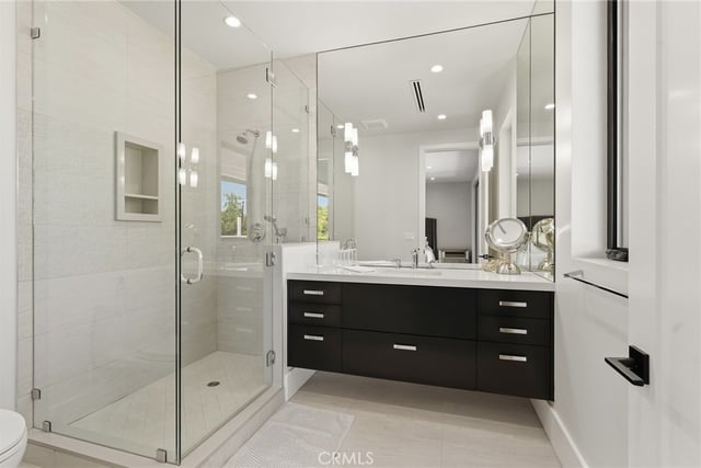 5334 Encino Avenue, Encino, CA 91316 — photo 31 of 57