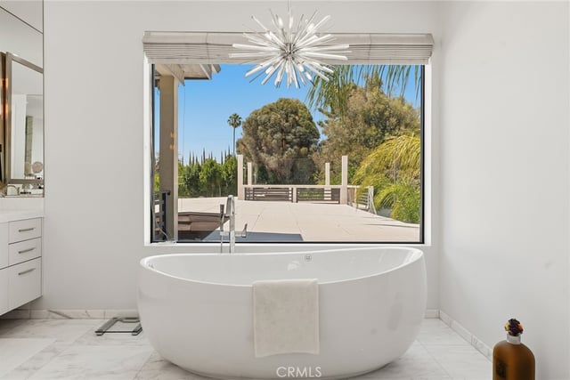 5334 Encino Avenue, Encino, CA 91316 — photo 40 of 57
