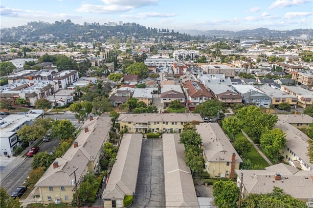 527 E Maple, Glendale, CA 91205 — photo 44 of 48