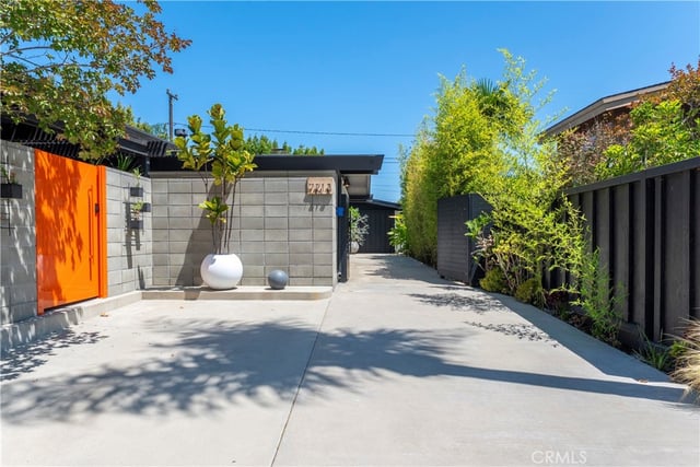 7213 E Lanai, Long Beach, CA 90808 — photo 2 of 51