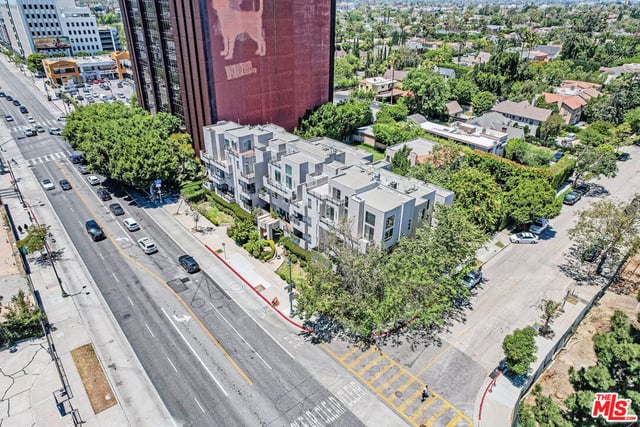 4925 Wilshire Boulevard 302, Los Angeles, CA 90010 — photo 42 of 44