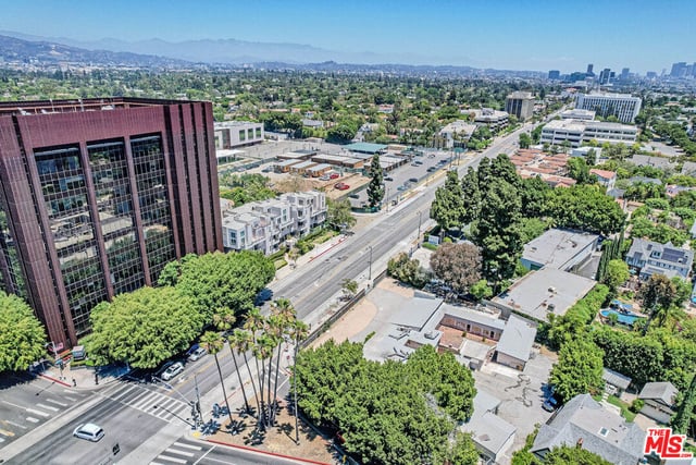 4925 Wilshire Boulevard 302, Los Angeles, CA 90010 — photo 43 of 44