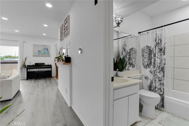 15516 Nordhoff Street 217, North Hills, CA 91343 — photo 16 of 28