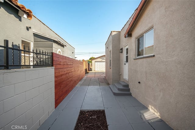 3630 W 61st, Los Angeles, CA 90043 — photo 35 of 36