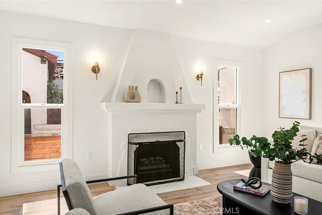 3630 W 61st, Los Angeles, CA 90043 — photo 7 of 36