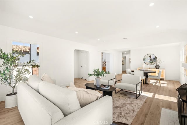 3630 W 61st, Los Angeles, CA 90043 — photo 9 of 36
