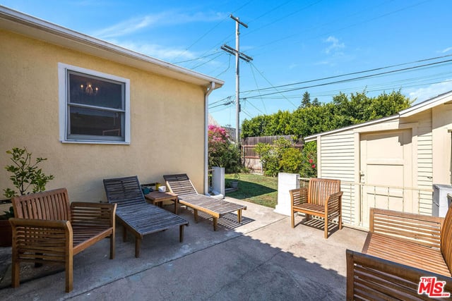 330 N Gower Street, Los Angeles, CA 90004 — photo 22 of 25