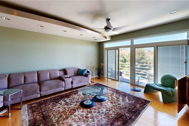 4936 Llano, Woodland Hills, CA 91364 — photo 14 of 52
