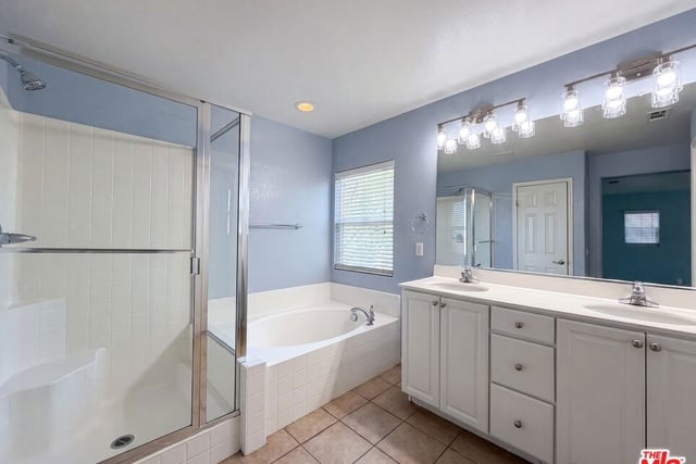 29206 Rio Lobo Way, Valencia, CA 91354 — photo 17 of 22