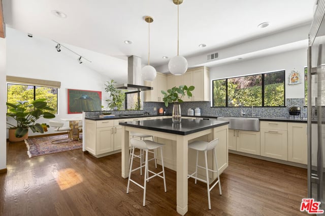 2549 Canyon Oak Drive, Los Angeles, CA 90068 — photo 9 of 21