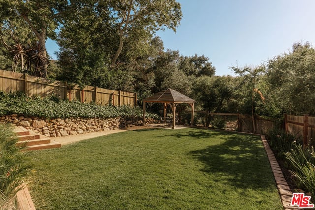 685 Wonder View Drive, Calabasas, CA 91302 — photo 39 of 45