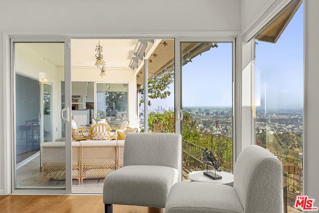 7132 Macapa Drive, Los Angeles, CA 90068 — photo 18 of 27
