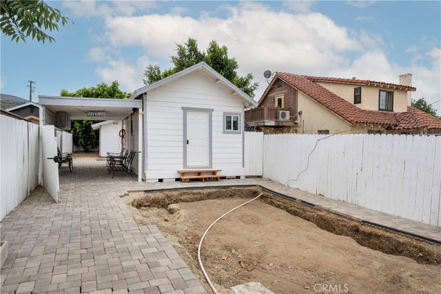 328 Clay St, Fillmore, CA 93015 — photo 2 of 20