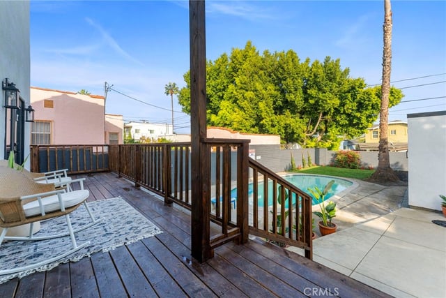 5334 Hillcrest Drive, Los Angeles, CA 90043 — photo 30 of 37