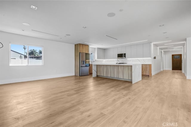 7508 Claire Avenue, Reseda, CA 91335 — photo 13 of 39