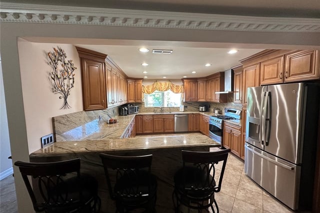 6415 Varna Avenue, Van Nuys, CA 91401 — photo 27 of 57