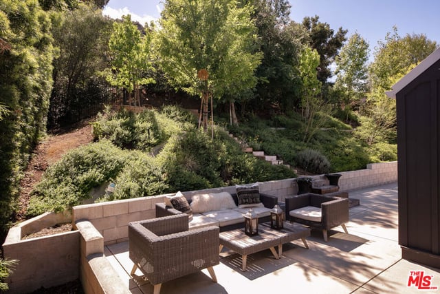 28960 Crags Drive, Agoura Hills, CA 91301 — photo 43 of 52
