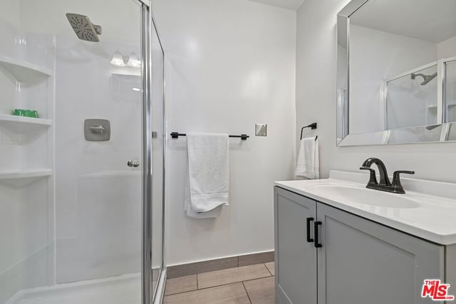 603 N Las Palmas Avenue, Los Angeles, CA 90004 — photo 33 of 74