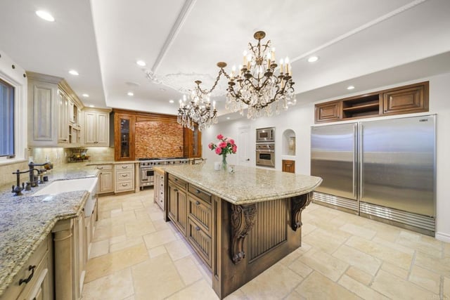 11947 IREDELL STREET, Studio City, CA 91604 — photo 33 of 74