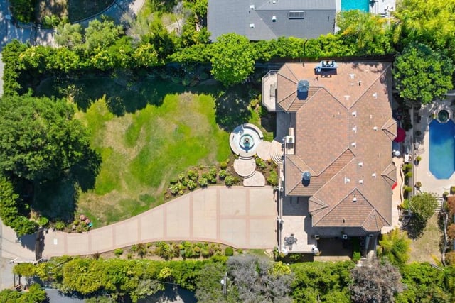 11947 IREDELL STREET, Studio City, CA 91604 — photo 73 of 74