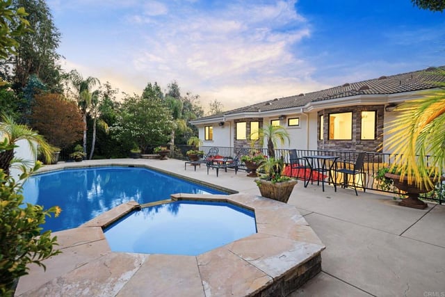 11947 IREDELL STREET, Studio City, CA 91604 — photo 9 of 74