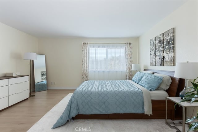 726 Elm Avenue 404, Long Beach, CA 90813 — photo 25 of 31