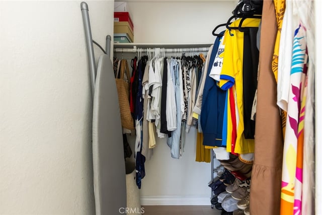 726 Elm Avenue 404, Long Beach, CA 90813 — photo 28 of 31